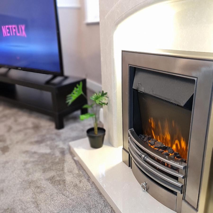 Large 3 Bed Flat, Free Parking Apartment Newcastle upon Tyne Ngoại thất bức ảnh