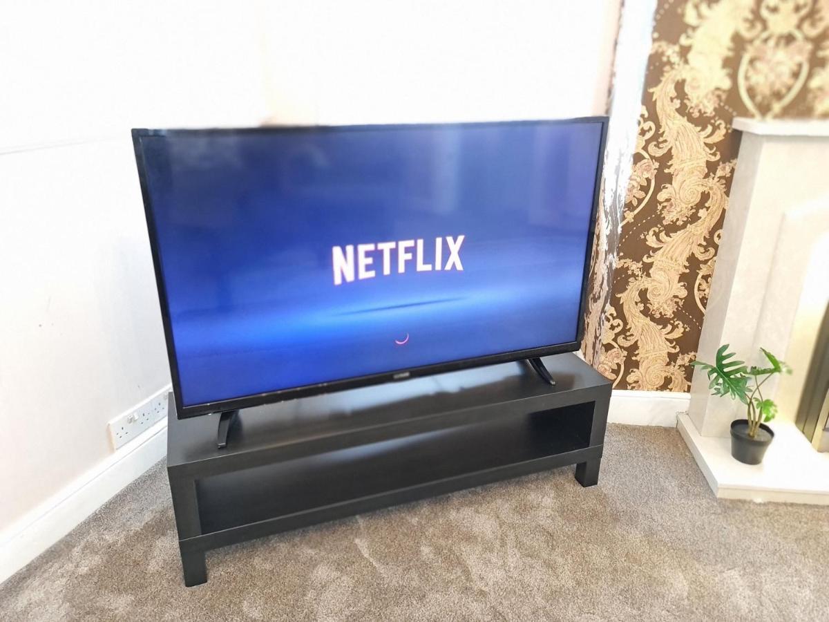 Large 3 Bed Flat, Free Parking Apartment Newcastle upon Tyne Ngoại thất bức ảnh